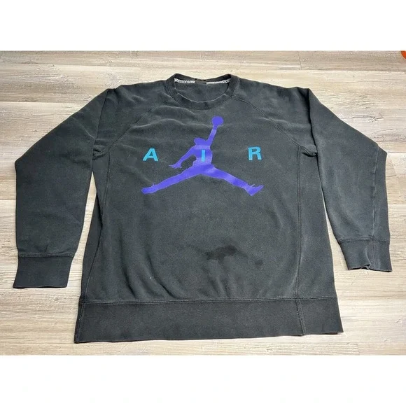 Retro Air Jordan Crew Neck Sweatshirt‎ Size Large Black STAINED