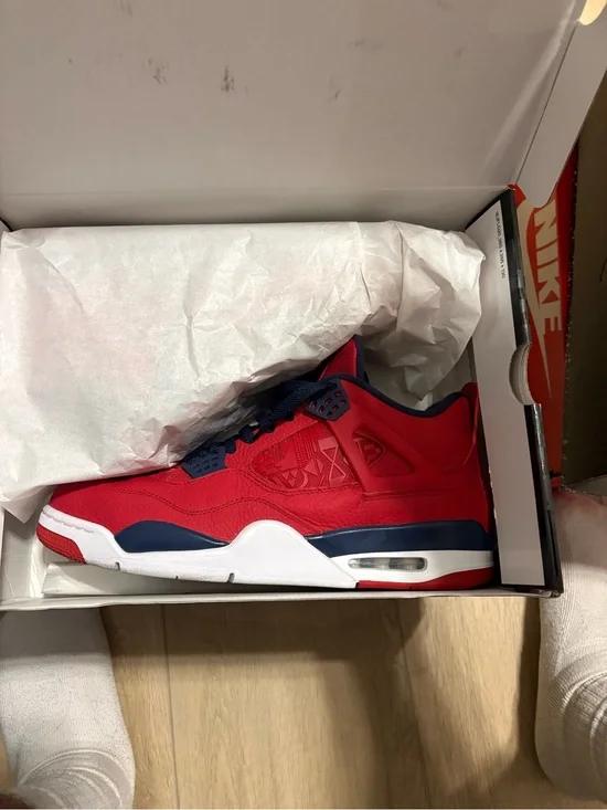 Jordan 4 Fiba size 13