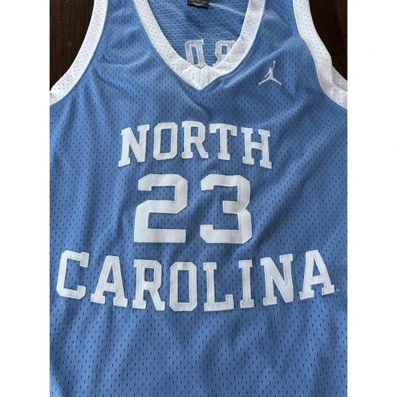 North Carolina Tar Heels Jersey Mens Large Blue NCAA Basketball Michael Jordan