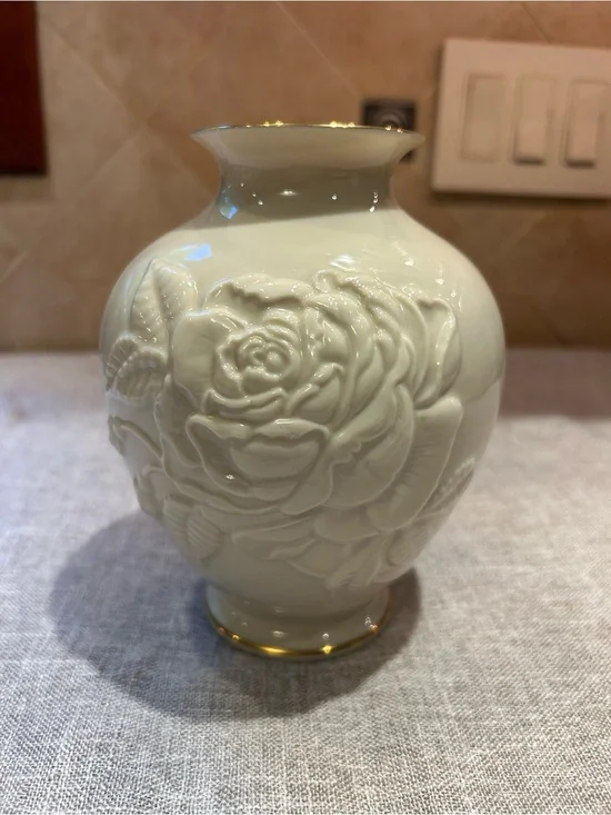 Lenox White Porcelain Floral Relief Vase with Gold Accents