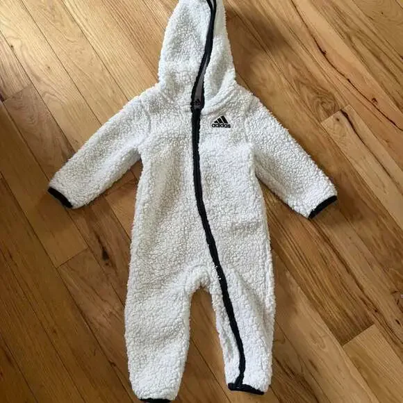 Adidas Baby Sherpa Hooded Bunting Suit 18M White