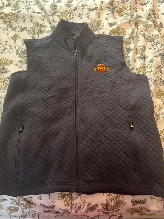 LG‎ Men's Quilted Vest with Iowa State Logo - Charcoal Gray