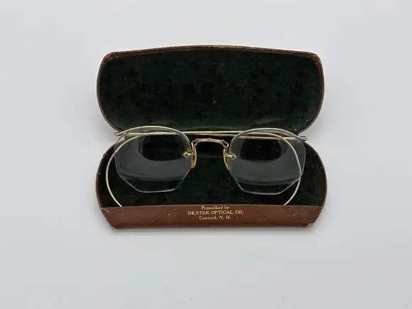 Antique Glasses with Case - Dexter Optical Company - Concord NH