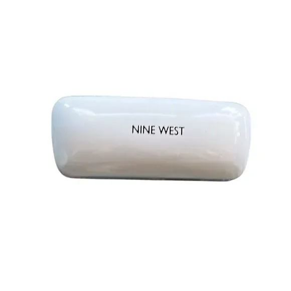 Nine West sunglasses case. Excellent condition.