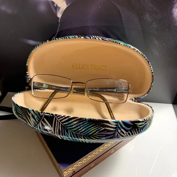 Ellen Tracy Rx glasses‎