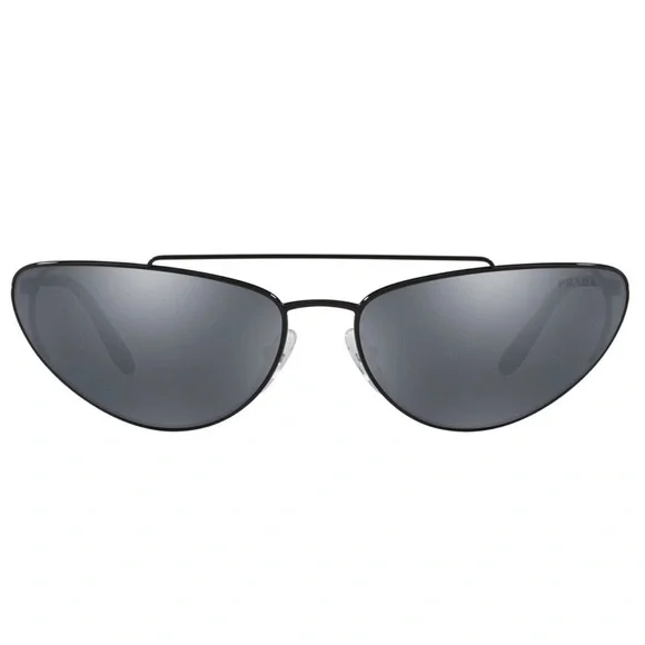 PRADA ❤️‍🔥 NWT CAT EYESUNGLASSES WITH CASE