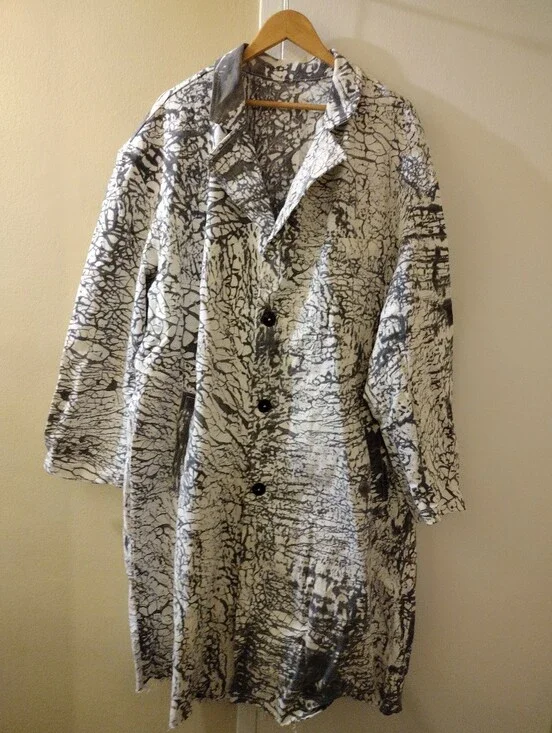 Hugo Boss Gray and White Abstract Print Button-Front Coat