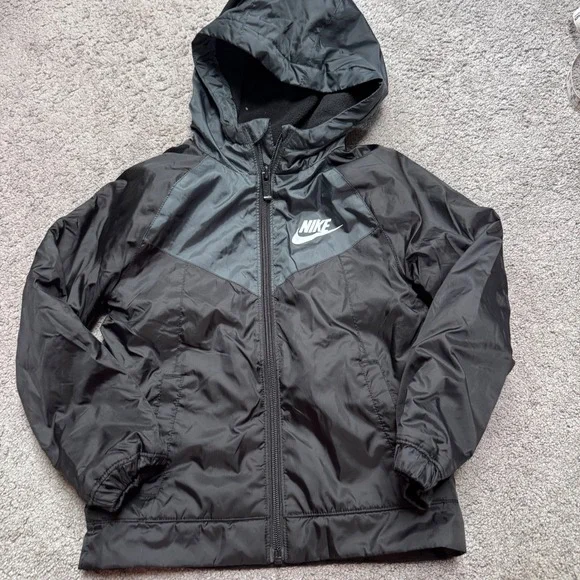 Nike Youth XS 3/4 Year Black Full Zip Hooded Jacket