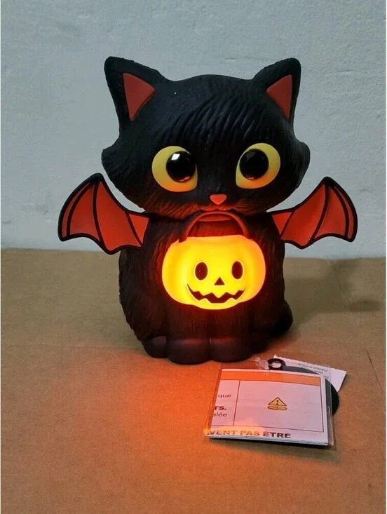 Bath & Body Works Light-up Spooky Kitty Soap Holder Halloween 2026 Collection