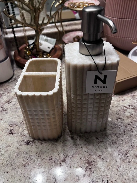 Natori Cream Marble Textured Soap Dispenser and Tumbler Set