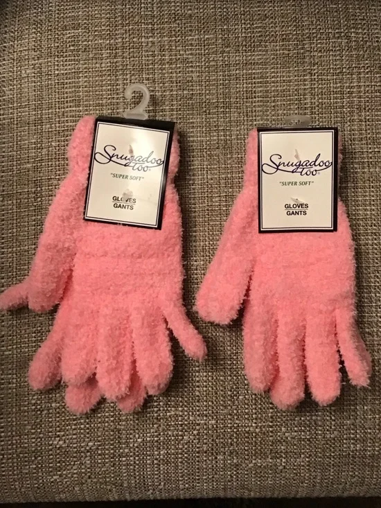 NWT Womens gloves O/S