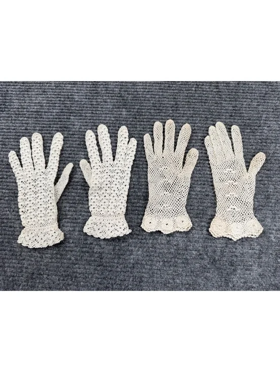 Vintage White Crochet Lace Gloves Floral Cuff Cotton Wedding Tea Party Costume