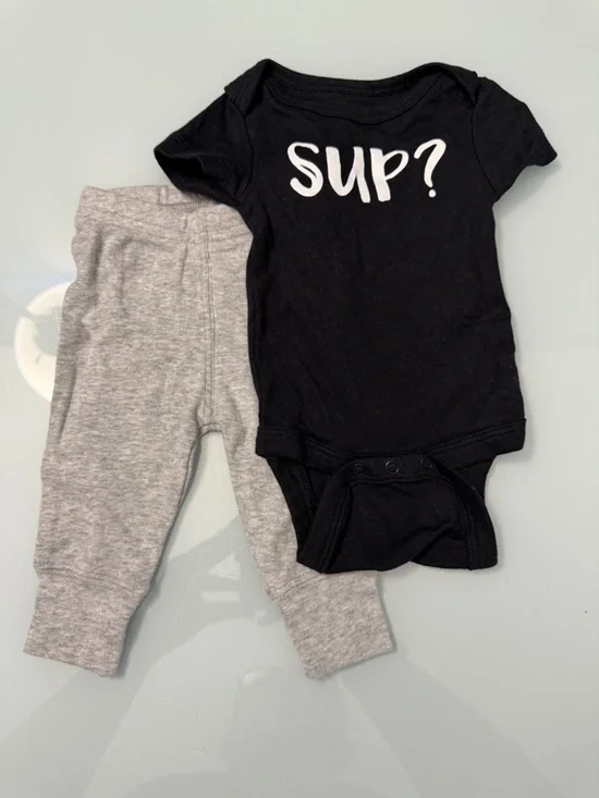 Like New Little Star Organic 2 Piece Set