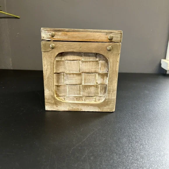 Rustic Cabin Upcycled Wooden Tissue Box Cover Square Facial Holder Hinged Lidded