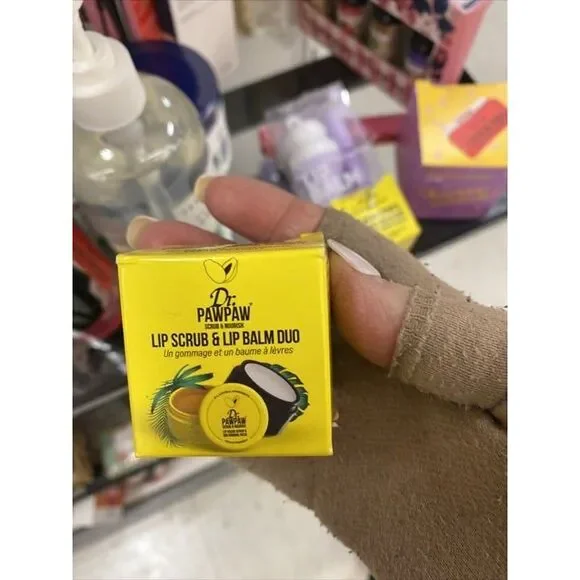 DR.PAWPAW SCRUB & NOURISH,‎ Lip Balm and Scrub,  16 g  (Two Scrubs)