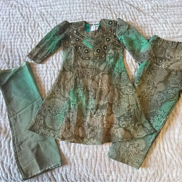 Salwar Kameez Kurta & Scarf 3-Piece Beaded Mirrorwork Set in Forest Fairy Greens