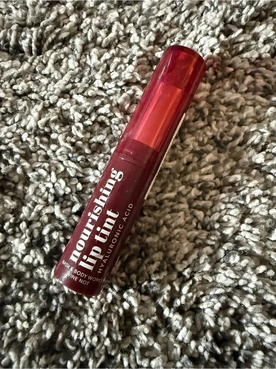 Bath & Body Works Berry Red Nourishing Lip Tint