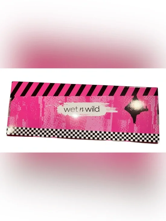 wet n wild Bright Pink Graphic Makeup Packaging