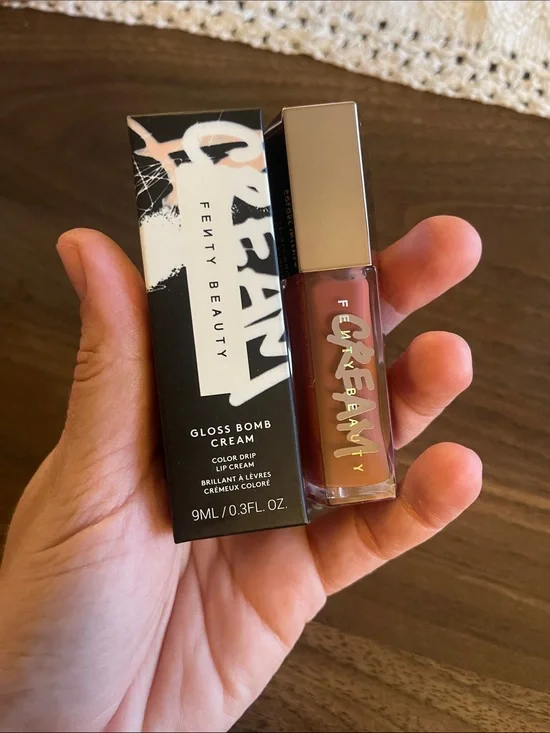 Fenty Beauty Gloss Bomb Cream Lip Cream — Warm Brown