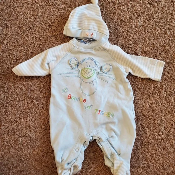 Vintage Disney Tigger Baby sleeper Hat Set 0-3 Months footed Blue Striped Cotton