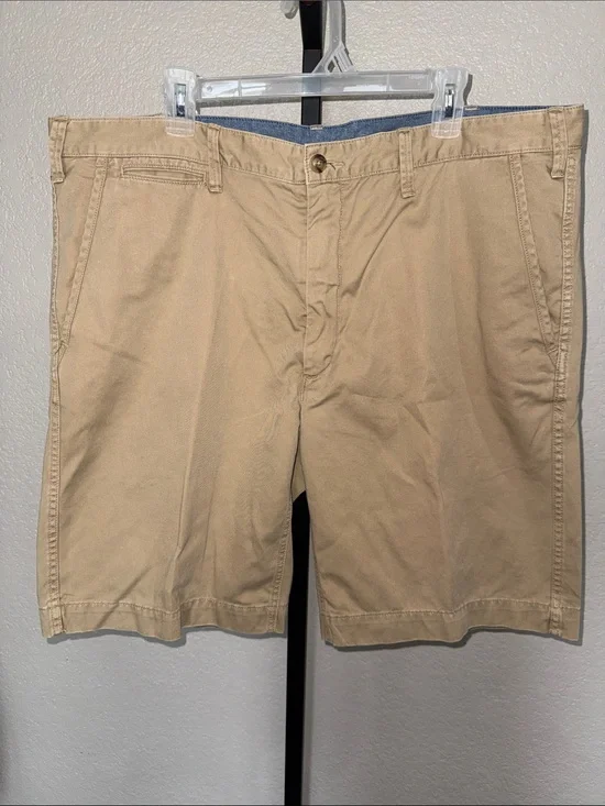 Polo Ralph Lauren Men's Classic Khaki Shorts