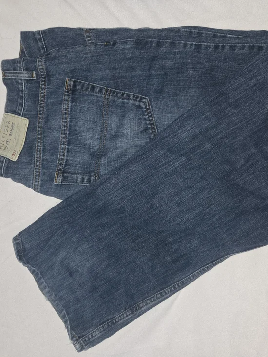 Tommy Hilfiger Men's Dark Blue Straight Jeans