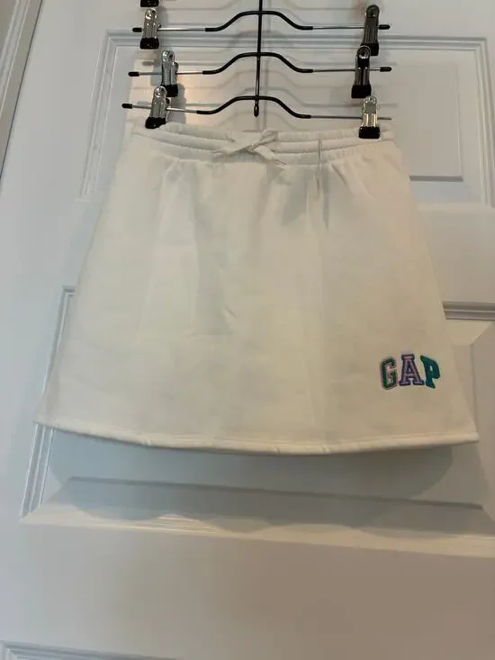 ⭐ Gap Clothing  - Girls Skort ⭐