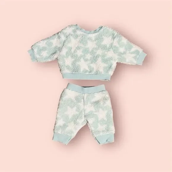 Cat & Jack Baby Girl Sherpa set Sz Newborn