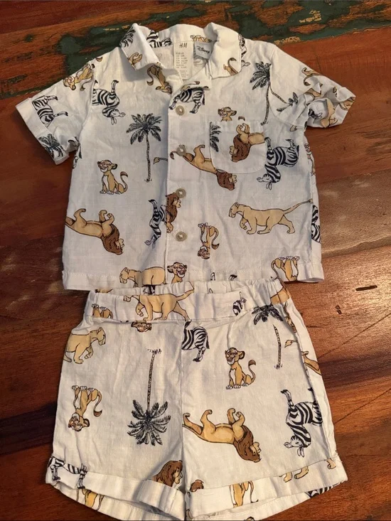 H&M White Safari Print Two-Piece Shirt & Shorts Set