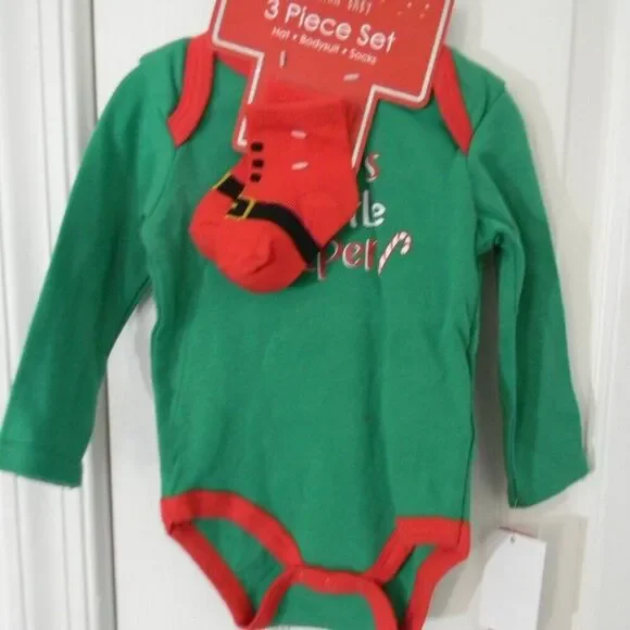 Baby's First Christmas Bodysuit Hat Socks Set by Bloomin' Baby 3-6 mos. NWT