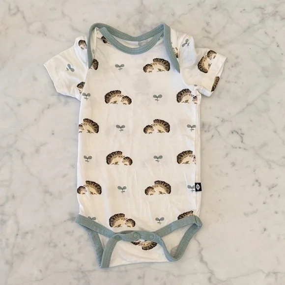 Kyte Baby Prickle Hedgehog Bamboo Bodysuit Size 0-3 Months