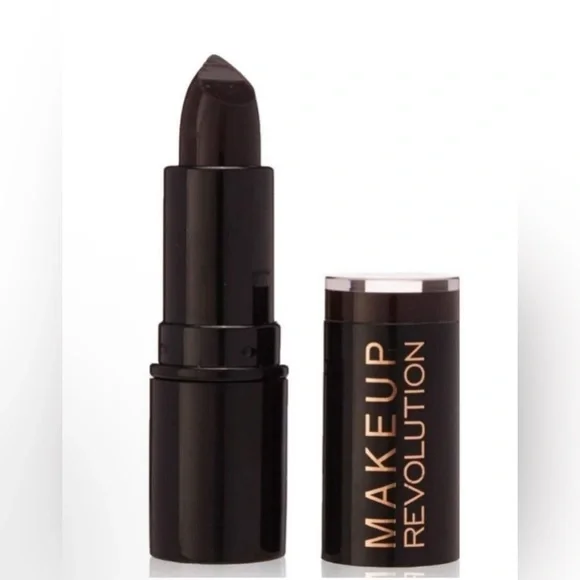 Makeup Revolution Vamp Collection Lipstick – Black Cherry Plum Deep Burgundy New