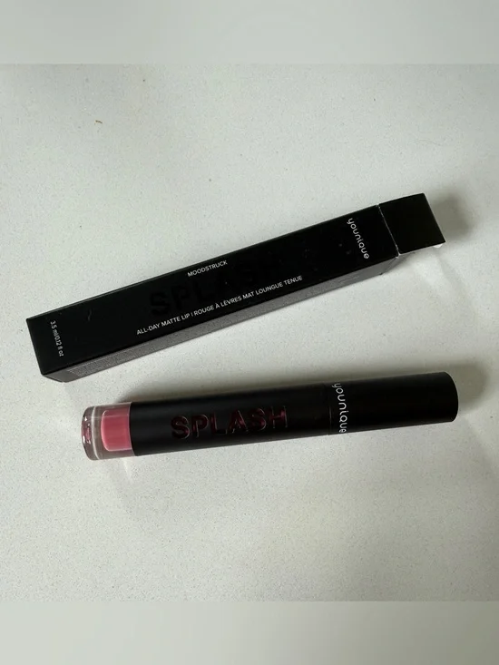 Younique MOODSTRUCK Matte Liquid Lipstick — Pouty Pink