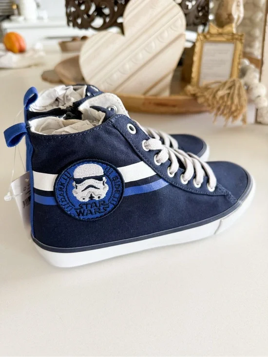 GAP Navy and White Kids High-Top Sneakers with Blue Stripe