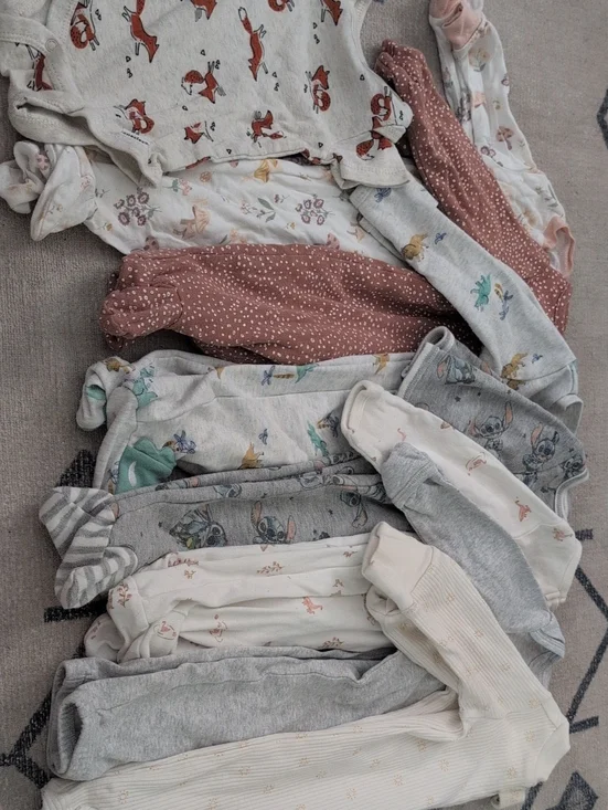 Lot 8 Baby Sleepers Size 0-3 & 3 Months. Carter's, Disney, Gerber, Old Navy