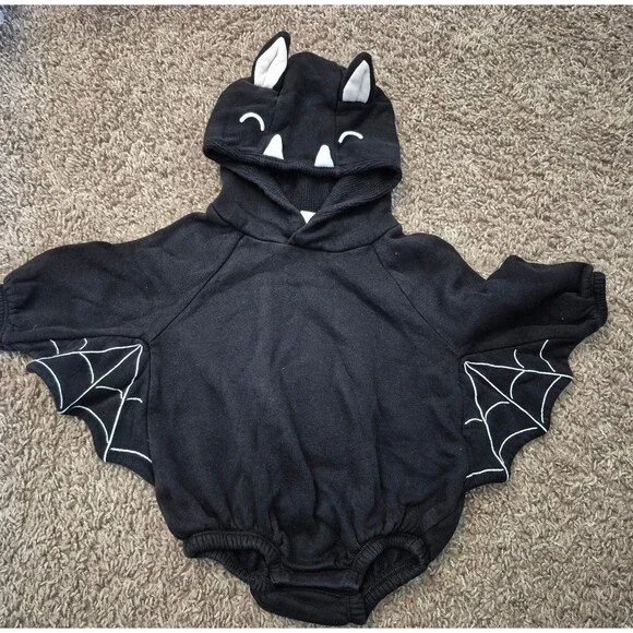 Old navy infant bat costume bodysuit bubble size 6-12 months
