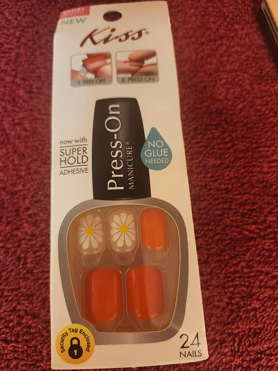 Kiss Orange Daisy Press-On Nail Set