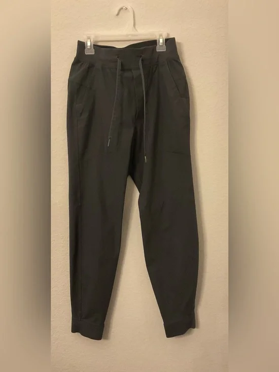 lululemon athletica Men's Black ABC Jogger