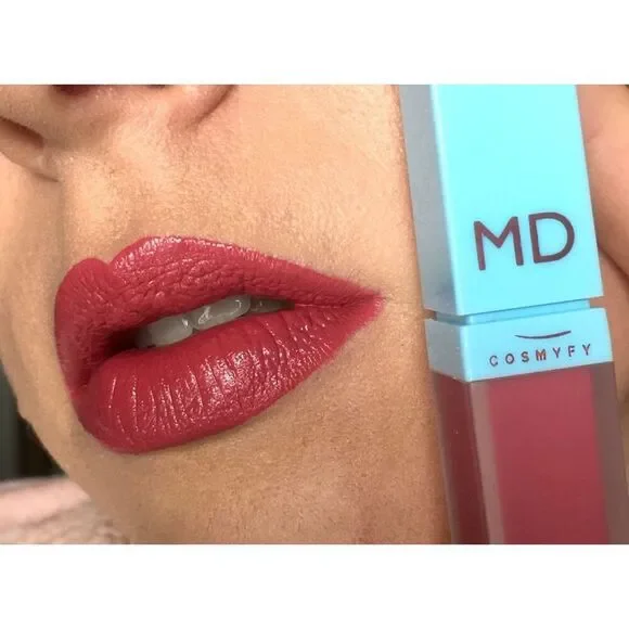 Cosmyfy Lip Mousse Liquid Lipstick Shiny Shade 01 Lily New