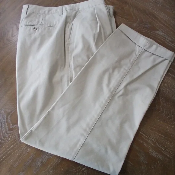 Authentic Laundered Khakis Pants  Men Sz 38x32 Pleated Cuffed‎ Hems Office Wear