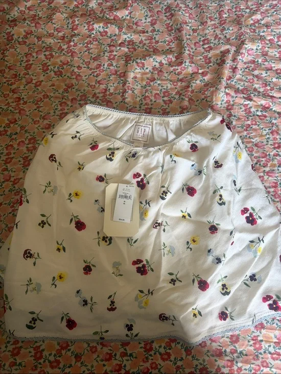 GAP Cream Skirt with Red, Yellow & Purple Floral Print