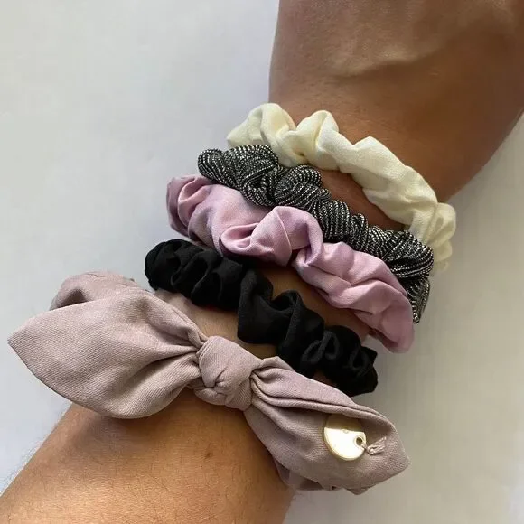 𝅺Set of 5 Scrunchies - Purple Bow Metallic