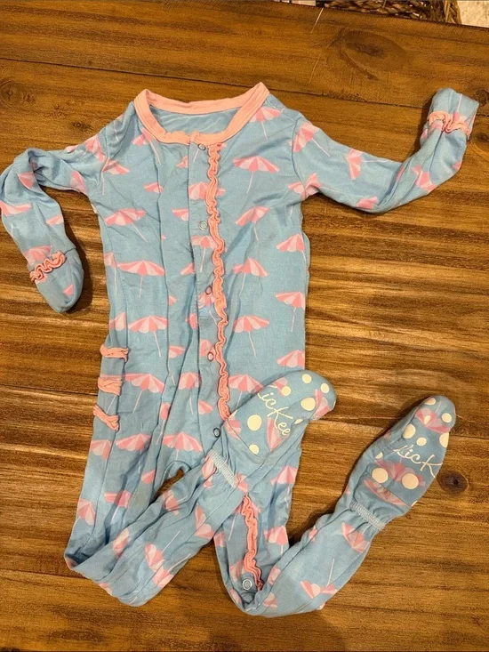 Kickee Pants 9-12M Baby Girls Blue & Pink Umbrella Print One-Piece Pajamas