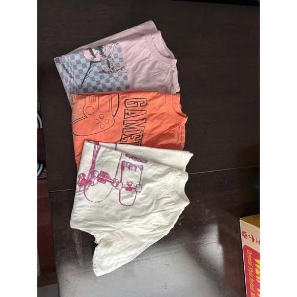 Bundle gap tshirts