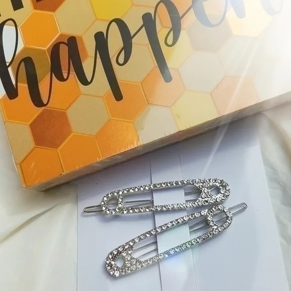 Icy Safety Pin Hair Clips