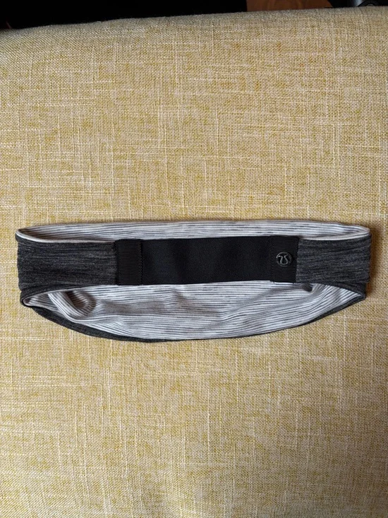 lululemon black and gray Reversible Headband - new w/o tag