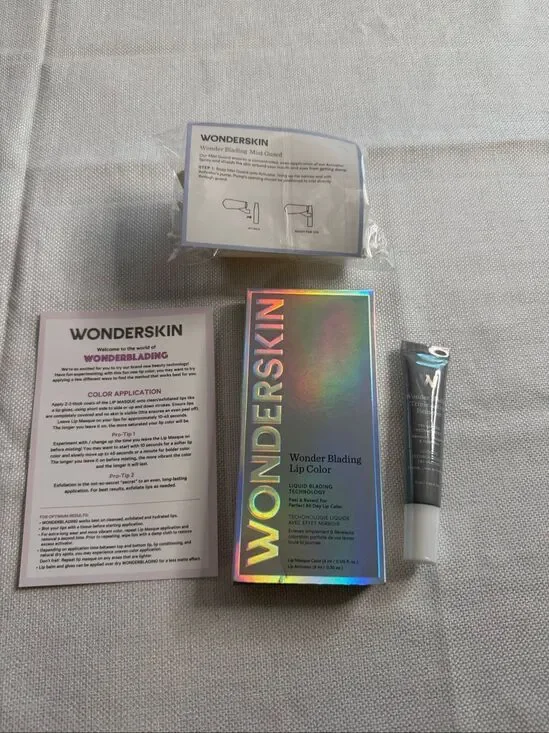 Wonderskin Wonder Blading Lip Color Kit w/ Mist Guard & Triple Action Remover