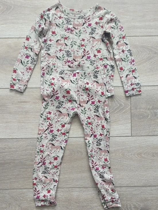 Gap Organic Cotton Long Sleeve Pajama Set - Cream with Pink & Green