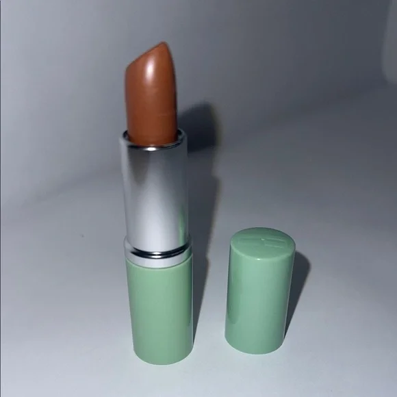 Clinique Tender Heart Lipstick - New Unused Full Size