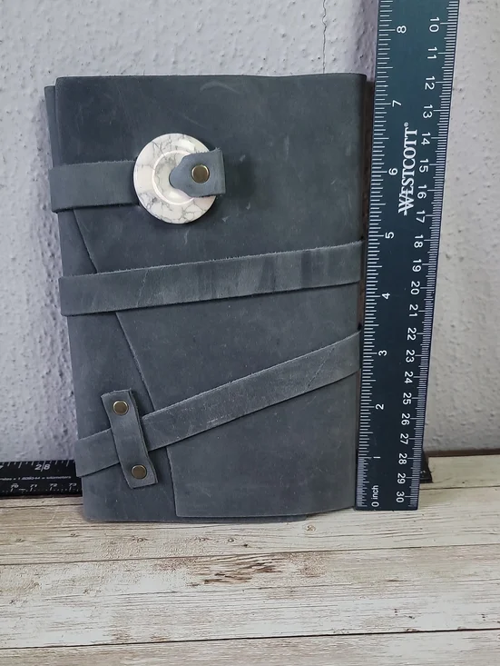 New PLG Portland Leather Goods Medium Wrap Journal Storm Grey with White Stone